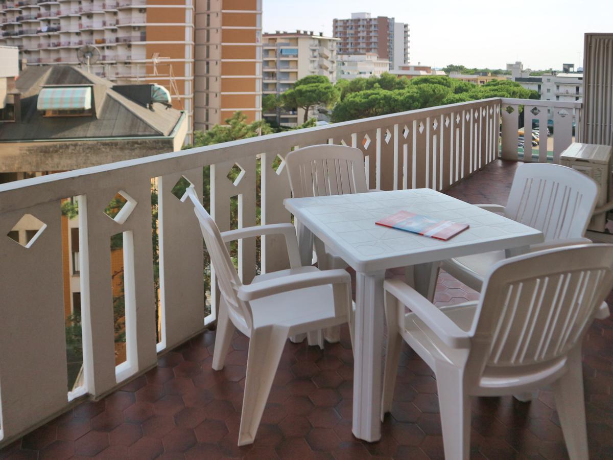Lucerna Appartement Lignano Sabbiadoro Buitenkant foto
